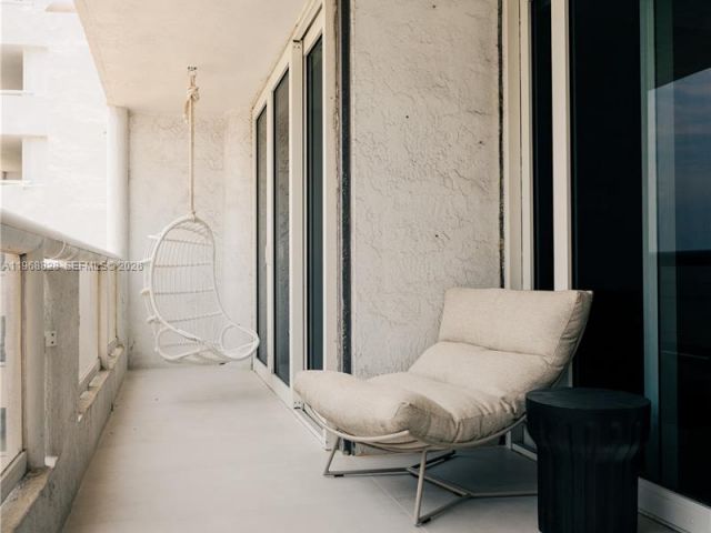 Apartment for rent  Unit #D-3940 - photo 7496253