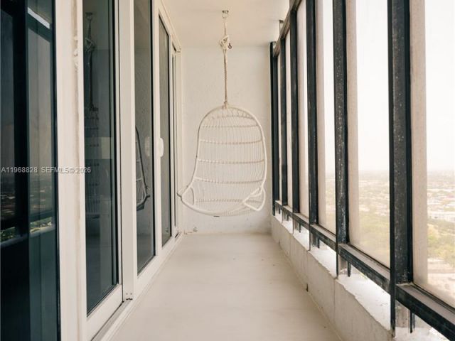 Apartment for rent  Unit #D-3940 - photo 7496254