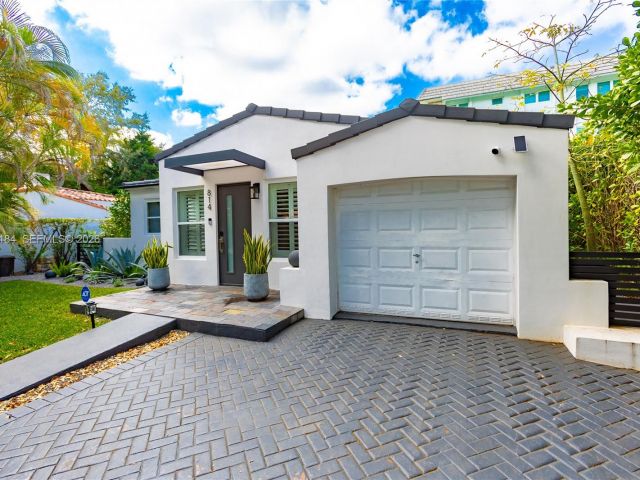 Home for sale at 814 Monterey St - photo 7471692