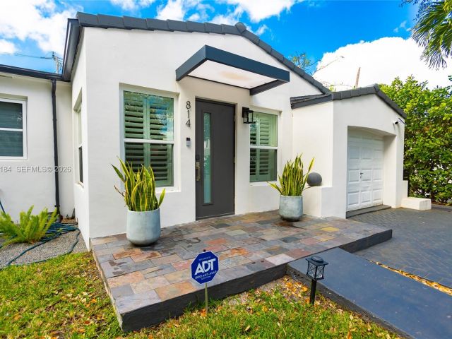 Home for sale at 814 Monterey St - photo 7471694