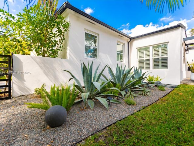 Home for sale at 814 Monterey St - photo 7471697