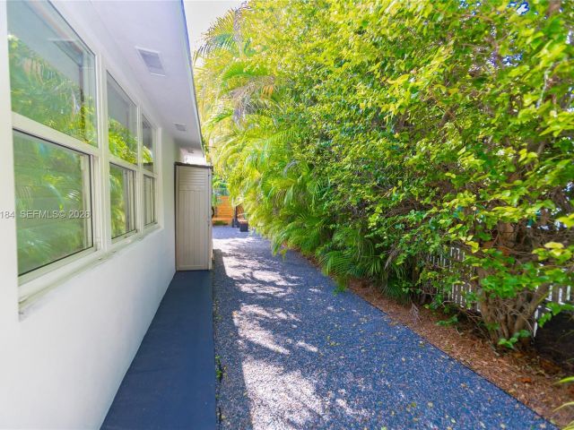 Home for sale at 814 Monterey St - photo 7471704