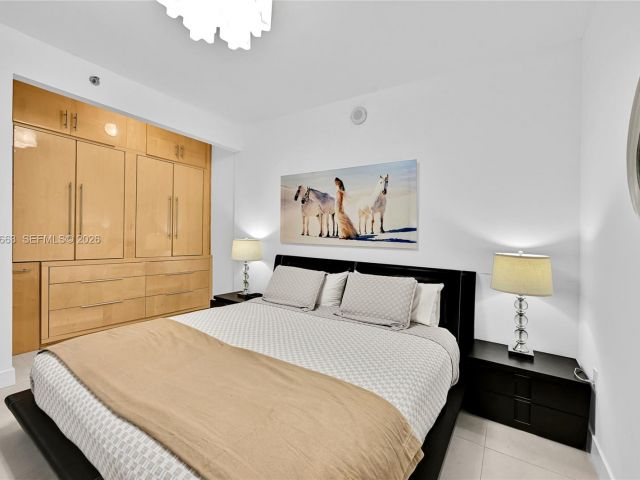 Apartment for rent  Unit #4005 - photo 7499828