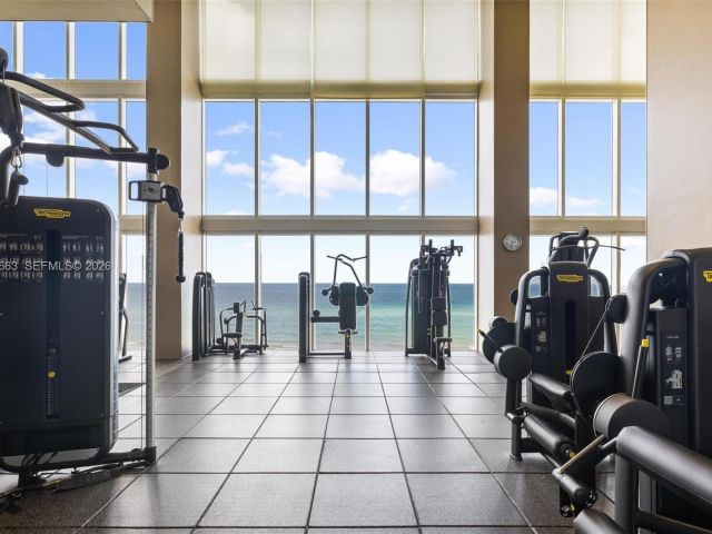 Apartment for rent  Unit #4005 - photo 7499838