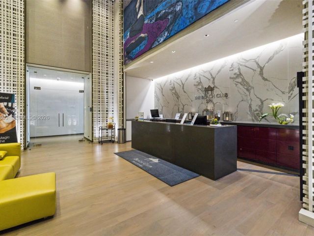 Apartment for rent  Unit #4005 - photo 7499844