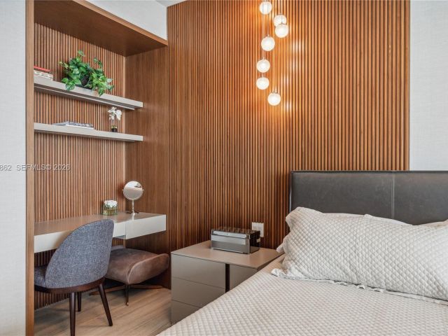 Apartment for rent  Unit #4502 - photo 7495885