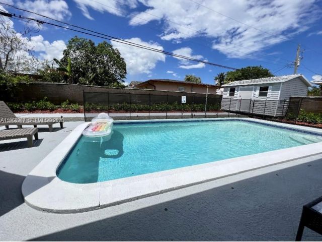 Home for sale at 2841 SW 4th Ct - photo 7529585