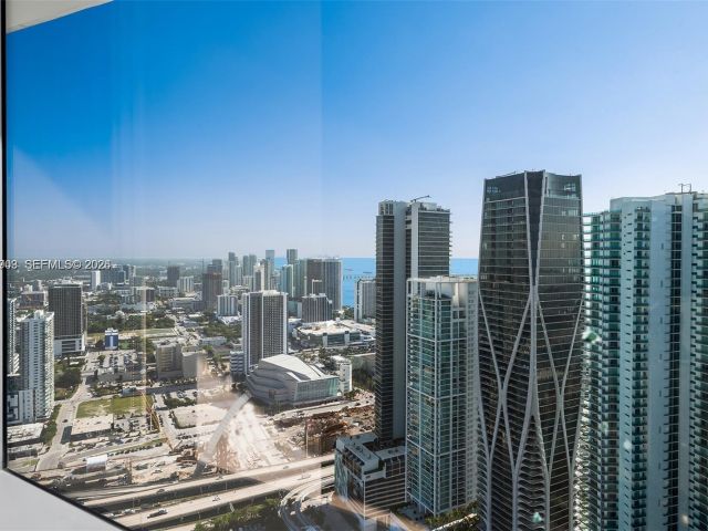 Apartment for sale  Unit #5001 - photo 7488269