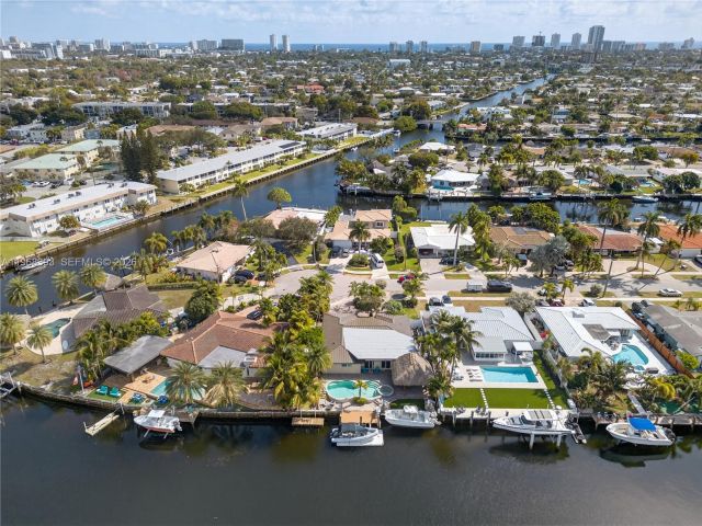 Home for sale at 291 SE 5th Ter - photo 7478629