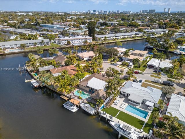 Home for sale at 291 SE 5th Ter - photo 7478630