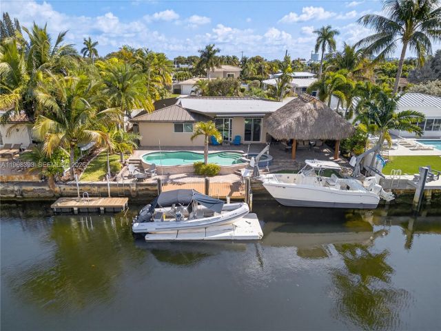 Home for sale at 291 SE 5th Ter - photo 7478631