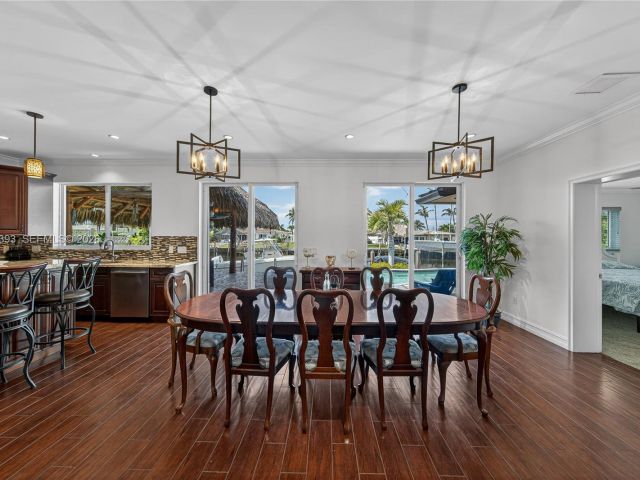 Home for sale at 291 SE 5th Ter - photo 7478638