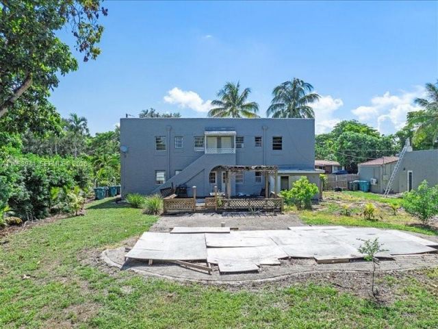 Home for sale at 11402 NE 8th Ct - photo 7514725