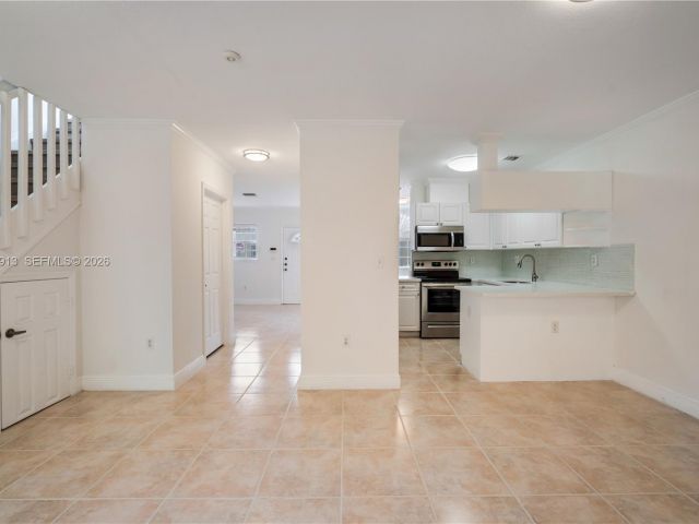 Home for rent at 7733 SW 94th Ln . - photo 7493515