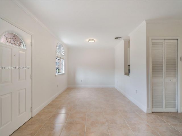 Home for rent at 7733 SW 94th Ln . - photo 7493518