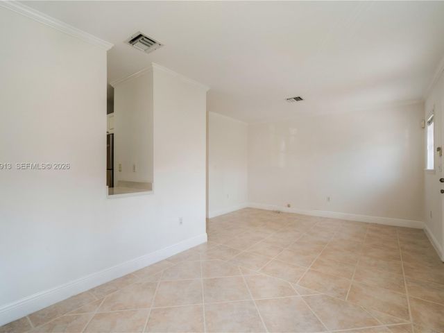 Home for rent at 7733 SW 94th Ln . - photo 7493520