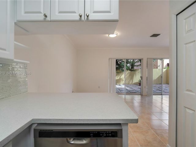 Home for rent at 7733 SW 94th Ln . - photo 7493523