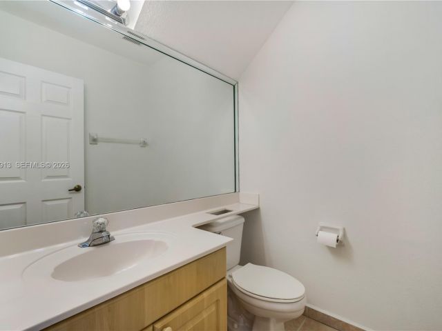 Home for rent at 7733 SW 94th Ln . - photo 7493526