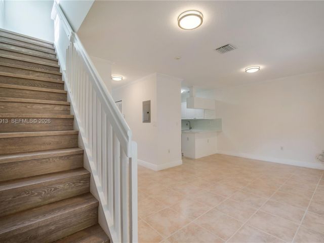 Home for rent at 7733 SW 94th Ln . - photo 7493528