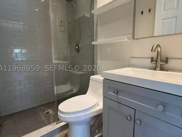 2-bedroom home for sale in Miami - 235 NE 46th St - MondialRealty