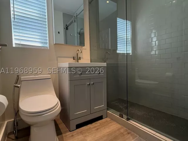 2-bedroom home for sale in Miami - 235 NE 46th St - MondialRealty