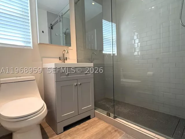 2-bedroom home for sale in Miami - 235 NE 46th St - MondialRealty