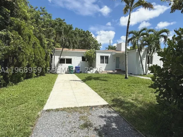 2-bedroom home for sale in Miami - 235 NE 46th St - MondialRealty