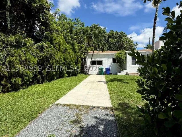 2-bedroom home for sale in Miami - 235 NE 46th St - MondialRealty