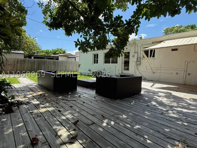 2-bedroom home for sale in Miami - 235 NE 46th St - MondialRealty