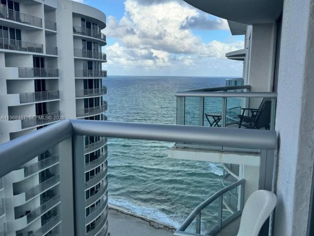 Apartment for sale  Unit #2406 - photo 7495121