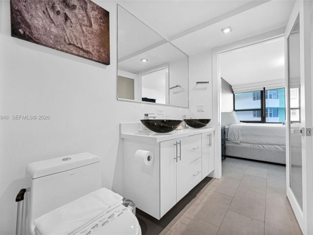 Apartment for sale  Unit #714 - photo 7505469