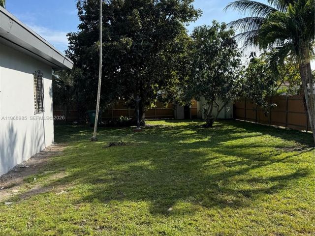 Home for rent at 480 NE 127th St - photo 7475833