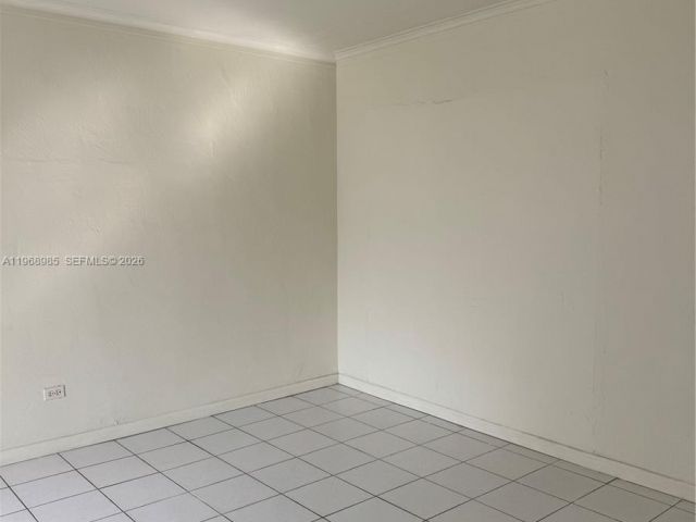 Home for rent at 480 NE 127th St - photo 7475838