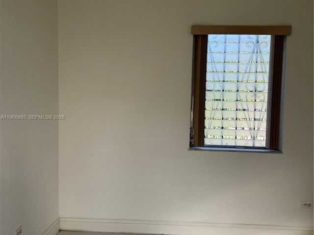 Home for rent at 480 NE 127th St - photo 7475843