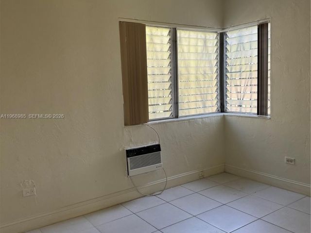 Home for rent at 480 NE 127th St - photo 7475846