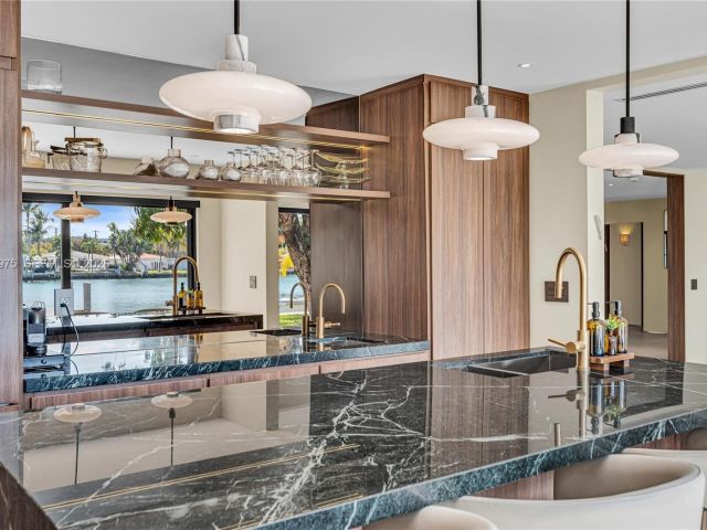 Home for rent at 1170 S Biscayne Point Rd N/A - photo 7469535