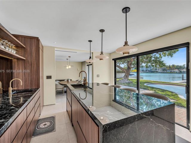 Home for rent at 1170 S Biscayne Point Rd N/A - photo 7469538