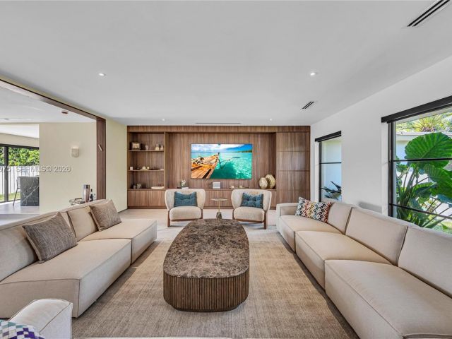 Home for rent at 1170 S Biscayne Point Rd N/A - photo 7469547