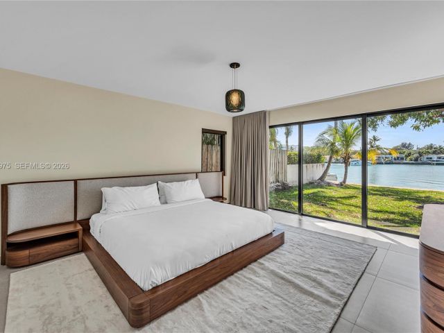 Home for rent at 1170 S Biscayne Point Rd N/A - photo 7469571