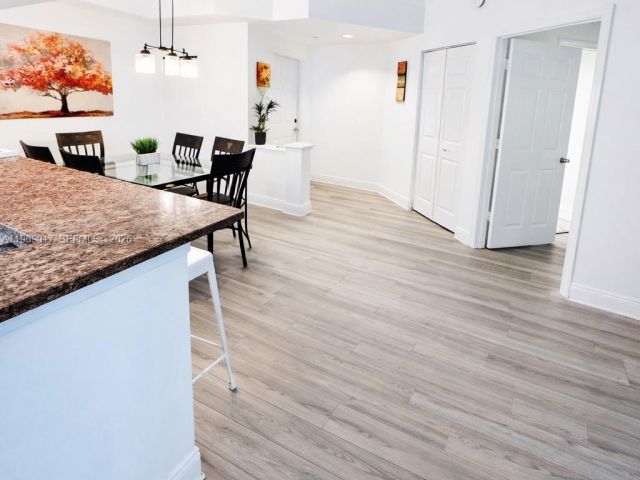 Apartment for sale  Unit #3105 - photo 7512763