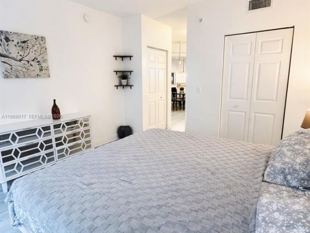 Apartment for sale  Unit #3105 - photo 7512770