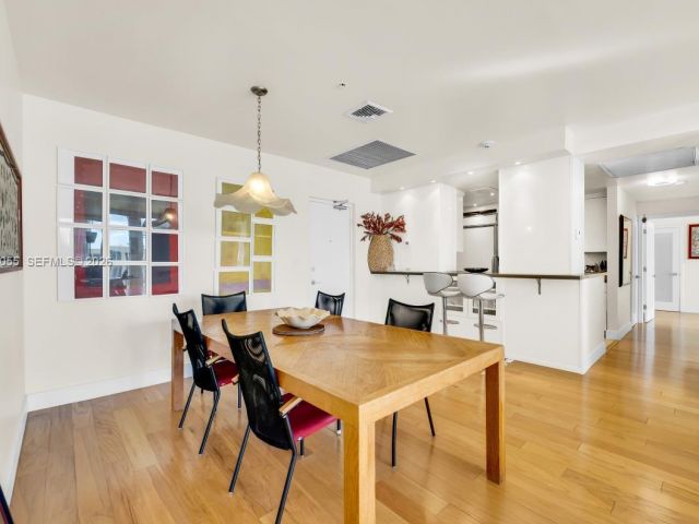 Apartment for rent  Unit #102 - photo 7507153