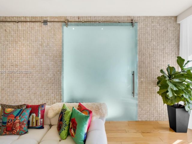 Apartment for rent  Unit #102 - photo 7507160