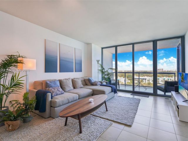 Apartment for rent  Unit #1106 - photo 7491582