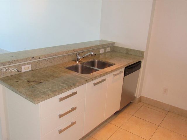 Apartment for sale  Unit #2308 - photo 7491470