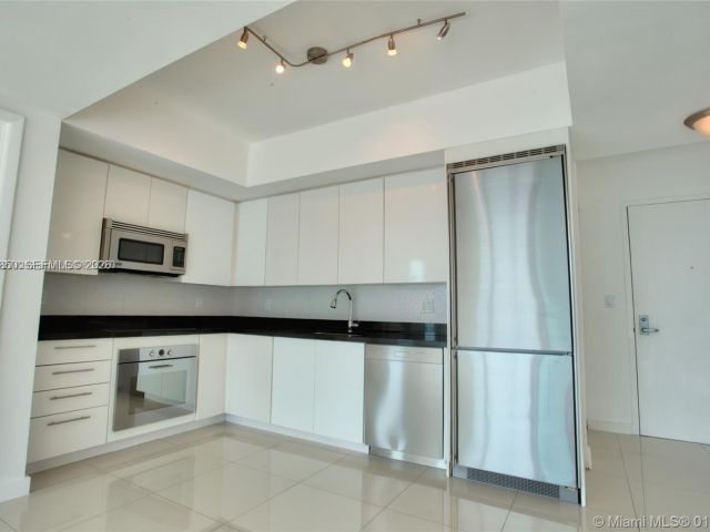 Apartment for sale  Unit #3804 - photo 7486937