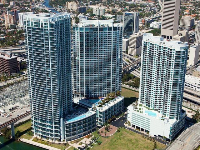 Apartment for sale  Unit #3804 - photo 7486947