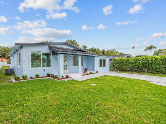 4-bedroom home for sale in Miami - 2520 NW 108th St - MondialRealty