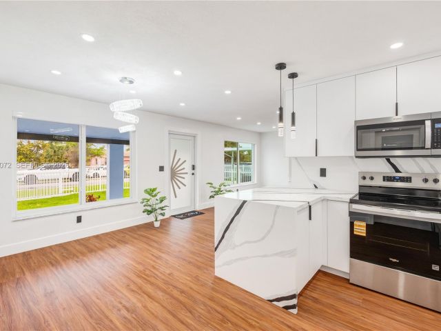 4-bedroom home for sale in Miami - 2520 NW 108th St - MondialRealty