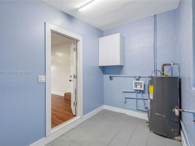 4-bedroom home for sale in Miami - 2520 NW 108th St - MondialRealty